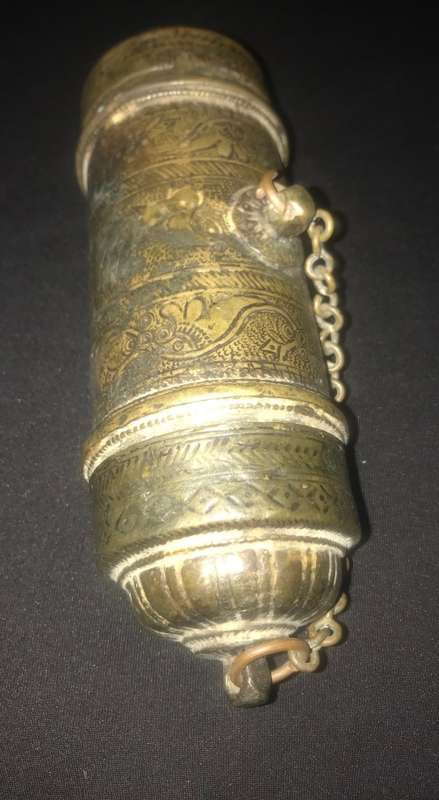 ANTIQUE INDIAN BRONZE BETEL NUT & LIME HOLDER