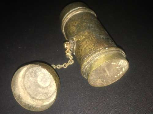 ANTIQUE INDIAN BRONZE BETEL NUT & LIME HOLDER