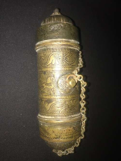 ANTIQUE INDIAN BRONZE BETEL NUT & LIME HOLDER