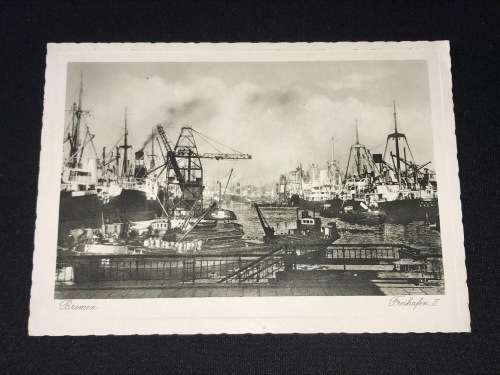 VINTAGE BREMEN POSTCARD UNUSED