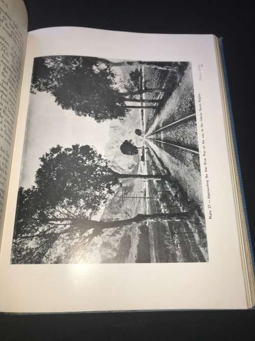 A GLIMPSE OF SOUTH AFRICA BY M.S. TALJAARD 1949