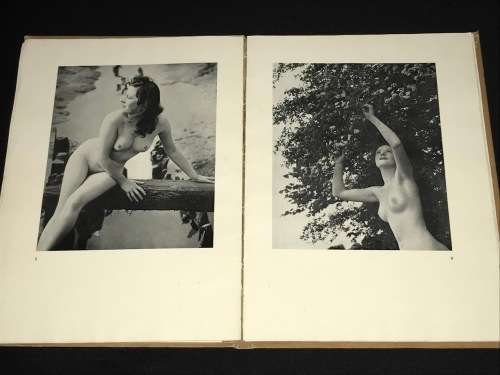 THE WELSH MAID FORTY EIGHT PHOTOGRAPHIC STUDIES OF THE NUDE BY ROYE 1948
