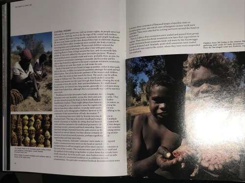 AUSTRALIA`S LIVING HERITAGE ARTS OF THE DREAMING BY JENNIFER ISAACS