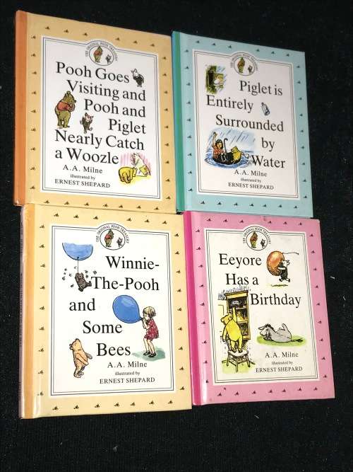 A.A. MILNE X 4 BOOKLETS