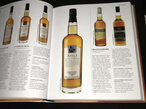 A NATION BY NATION GUIDE TO THE BEST WORLD WHISKY OVER 700 WHISKIES DISTILLERY SECRETS TOURS DK
