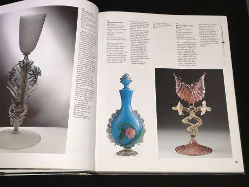 GLASS THROUGHOUT TIME HISTORY AND TECHNIQUE OF GLASSMAKING FROM ANCIENT WORLD TO THE PRESENT - SKIRA