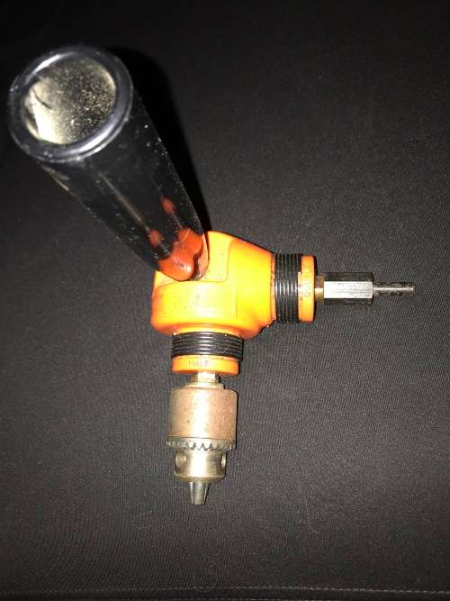 RIGHT ANGLE DRILL ADAPTER POSSIBLY BLACK AND DECKER?