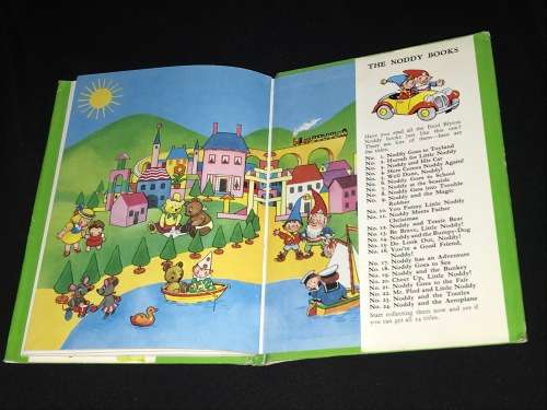 HERE COMES NODDY AGAIN BY ENID BLYTON