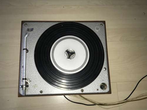 BANG & OLUFSEN BEOGRAM 1000 TURNTABLE FOR SPARES OR REPAIR