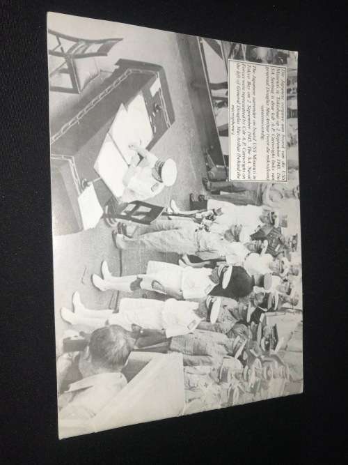 DIE SUID-AFRIKAANSE SEEMAG 1939 - 1945 / THE SOUTH AFRICAN NAVAL FORCES 1939 - 1945