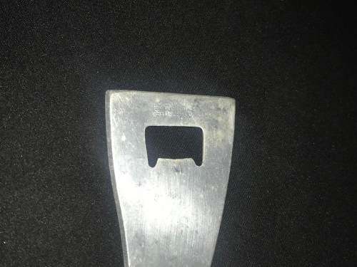 VINTAGE LADIES LEG A TOAST TO THE HOST BOTTLE OPENER