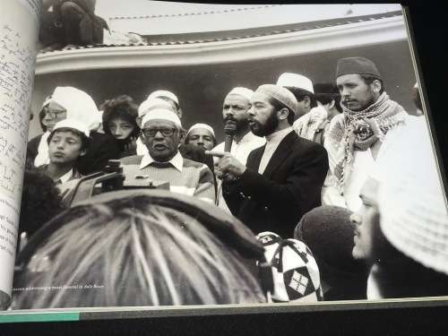 THE HISTORY OF THE CLAREMONT MAIN ROAD MOSQUE IT'S PEOPLE AND THEIR CONTRIBUTION TO ISLAM IN SA