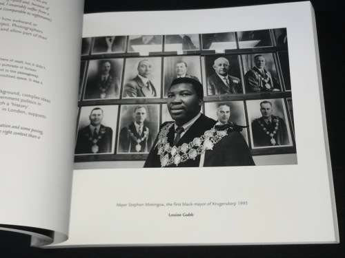 A BIGGER PICTURE A MANUAL OF PHOTOJOURNALISM IN SOUTHERN AFRICA BY MARGARET WALLER
