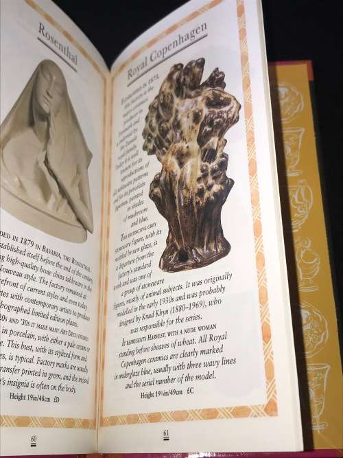 CHRISTIES COLLECTABLES ART DECO CERAMICS THE CONNOISSEUR`S GUIDE
