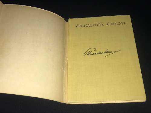 VERHALENDE GEDIGTE VAN C.M. VAN DEN HEEVER