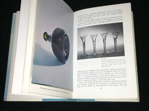 ANTIQUE GLASS FOR PLEASURE AND INVESTMENT BY GEOFFREY WILLS