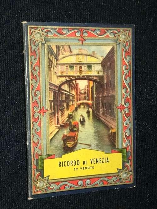 VINTAGE ITALIAN SOUVENIR FOLD OUT PHOTOS OF VENICE 32 VIEWS
