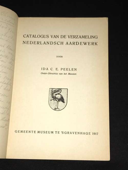 CATALOGUS VAN DE VERZAMELING NEDERLANDSCH AARDWERK 1917