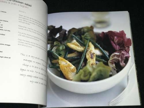 COOKING ITALIAN BY VALENTINA HARRIS