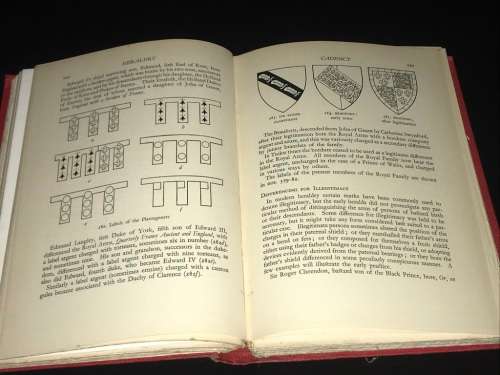 BOUTELL`S HERALDRY REVISE BY C.W. SCOTT - GILES 1950