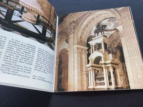 ST PAUL`S CATHEDRAL VINTAGE BOOKLET