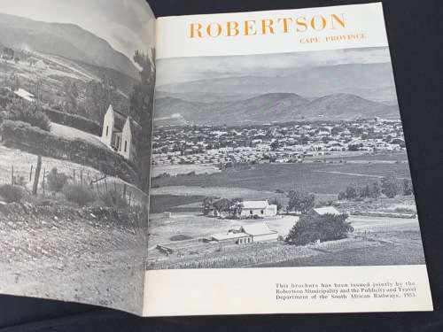 VINTAGE ROBERTSON TRAVEL BROCHURE DEPARTMENT OF SOUTH AFRICAN RAILWAYS
