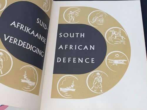 SOUTH AFRICAN DEFENCE - WW2 CIGARETTE ALBUM - UNITED / WESTMINSTER TOBACCO COMPLETE