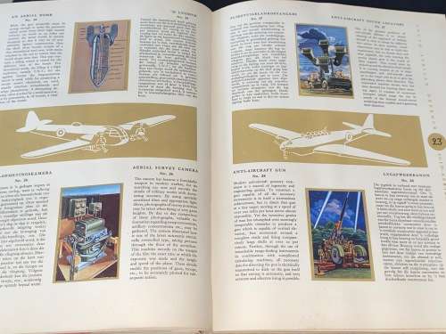 SOUTH AFRICAN DEFENCE - WW2 CIGARETTE ALBUM - UNITED / WESTMINSTER TOBACCO COMPLETE