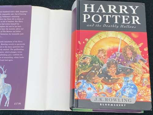 HARRY POTTER AND THE DEADLY HALLOWS BY J.K. ROWLING 1ST EDITION