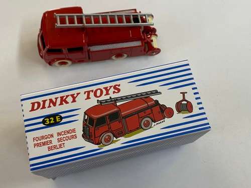 DINKY 32E BERLIET POMPIER FIRE ENGINE - ATLAS