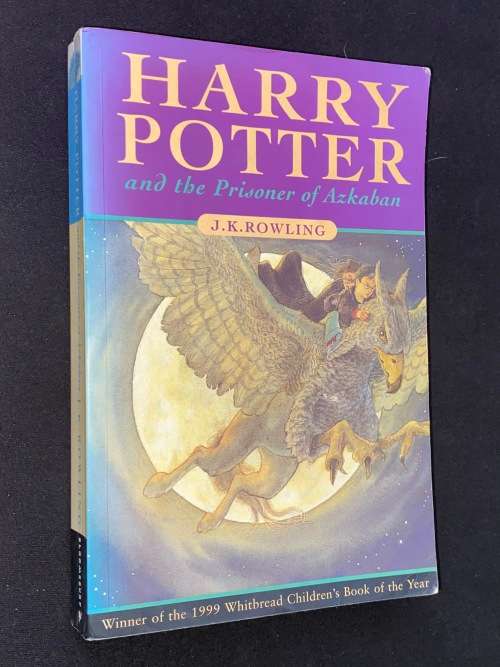 HARRY POTTER AND THE PRISONER OF AZKABAN BY J.K.ROWLING