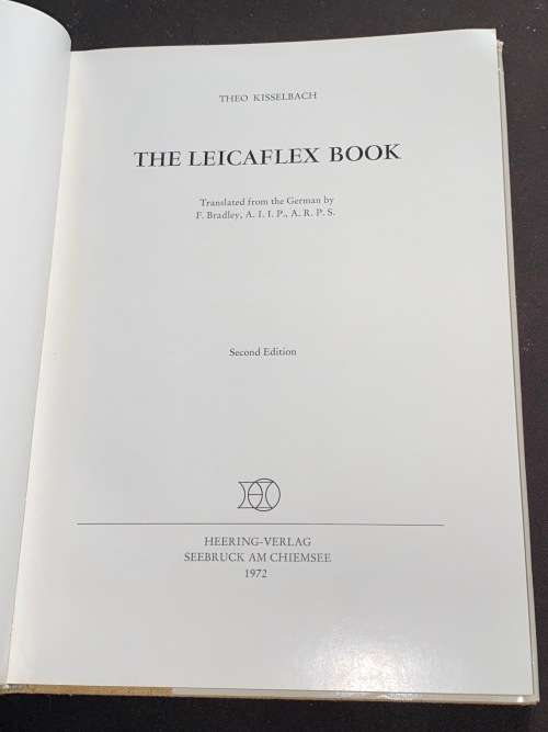 THE LEICA FLEX BOOK BY THEO KISSELBACH