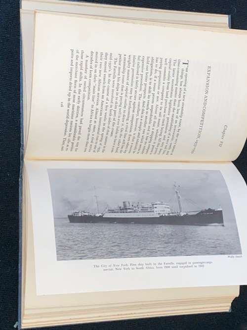 SEAPORTS SOUTH OF THE SAHARA BY ROBERT GREENHALGH ALBION