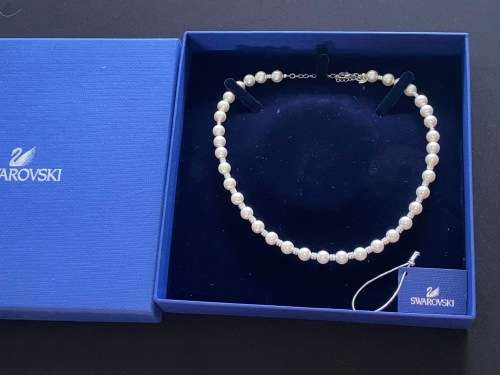 SWAROVSKI ROUND PEARL & CRYSTAL NECKLACE RHODIUM