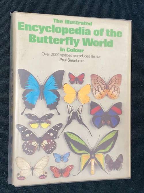 THE ILLUSTRATED ENCYCLOPEDIA OF THE BUTTERFLY WORLD IN COLOUR
