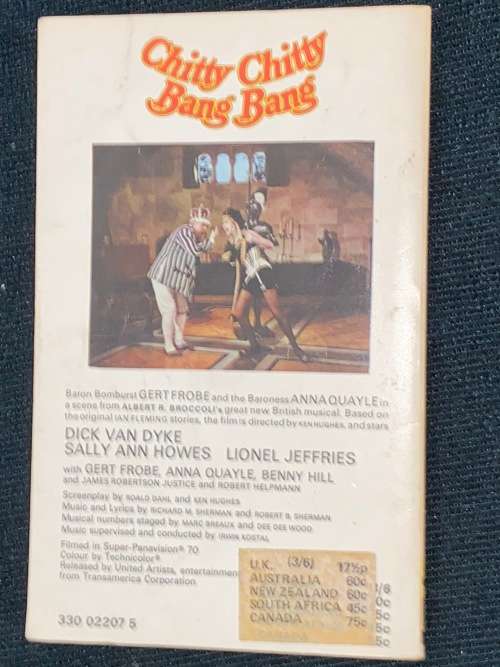 CHITTY CHITTY BANG BANG STORY OF THE FILM PAN SOFTCOVER