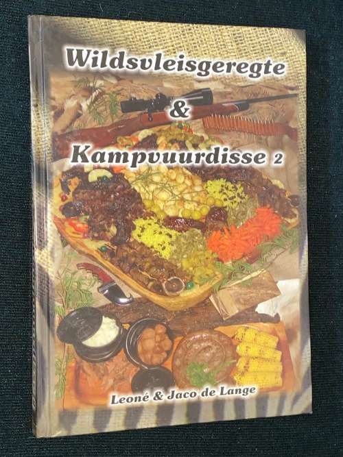 WILDSVLEISGEREGTE & KAMPVUURDISSE 2 DEUR LEONE & JACO SE LANGE