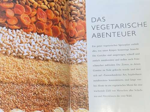 DAS GROSSE BUCH DER VEGETARISCHEN KUCHE