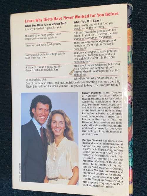 FIT FOR LIFE  BY HARVEY AND MARILYN DIAMOND