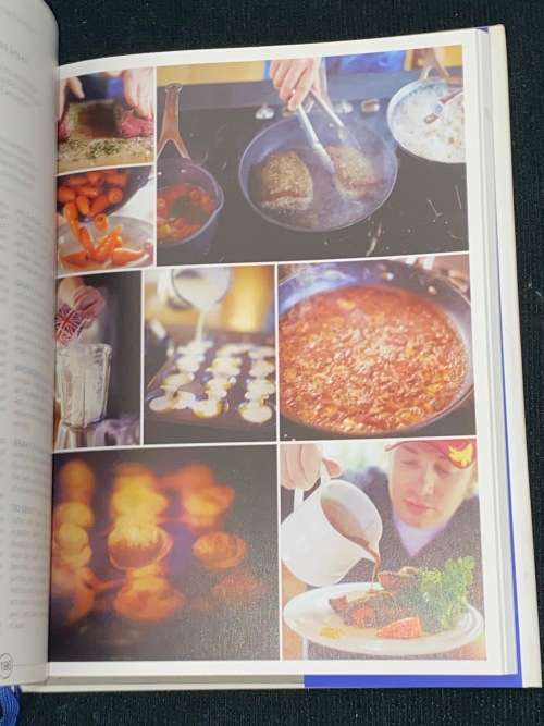 JAMIE`S 30 MINUTE MEALS