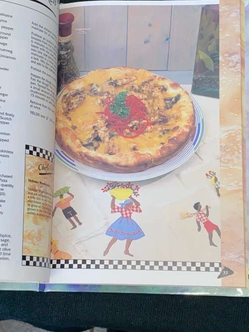 THE ORIGINAL PIZZA & PASTA COOKBOOK BY RON KALENUIK - CANADA
