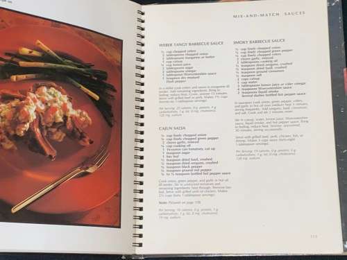 WEBER GRILL OUT - A COLLECTION OF BARBECUE RECIPES FROM WEBER