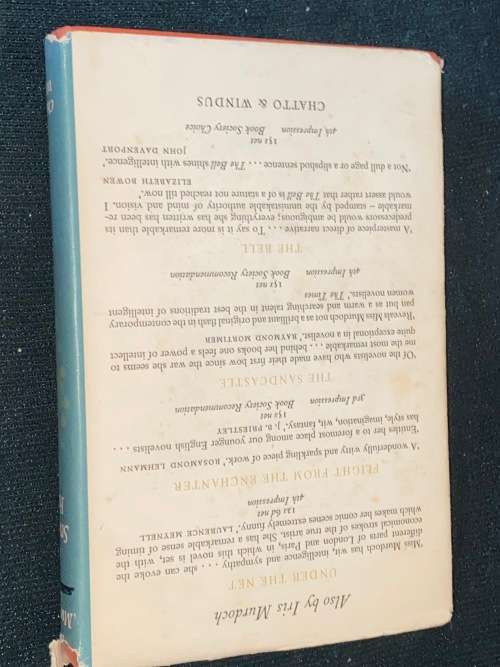 A SEVERED HEAD BY IRIS MURDOCH
