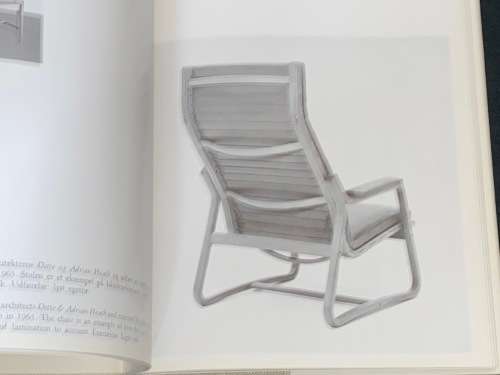 40 HANDVAERKET VISER VEJEN DANSKE MOBLER GENNEM 40 AR - 40 YEARS OF DANISH FURNITURE DESIGN