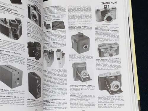 MCKEOWN`S PRICE GUIDE TO ANTIQUE & CLASSIC CAMERAS 1997/1998