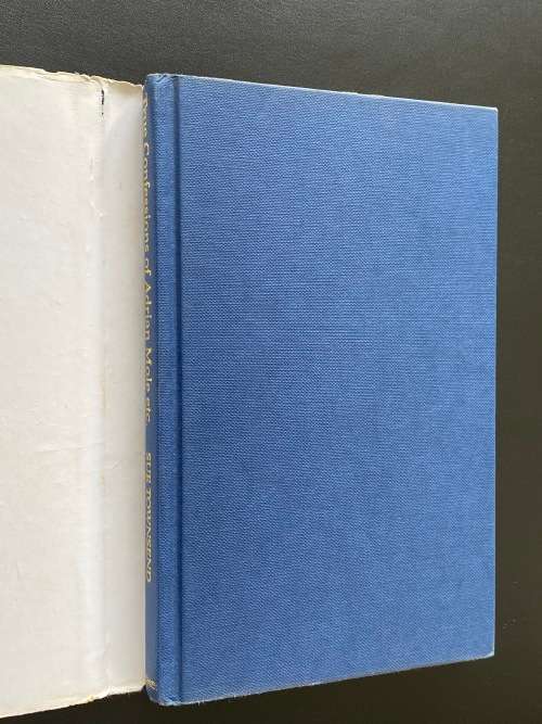 TRUE CONFESSIONS OF ADRIAN ALBERT MOLE BY SUE TOWNSEND SIGNED
