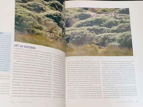 TABLE MOUNTAIN TO CAPE POINT BY CARRIE HAMPTON & ANDREW MCILLERON SIGNED
