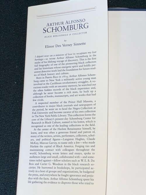 ARTHUR ALFONSO SCHOMBURG BLACK BIBLIOPHILE & COLLECTOR A BIOGRAPHY BY ELINOR DES VERNEY SINNETTE