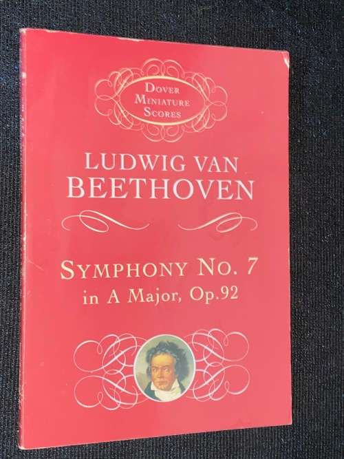 LUDWIG VAN BEETHOVEN SYMPHONY A MAJOR , OP.92 DOVER MINIATURE SCORE