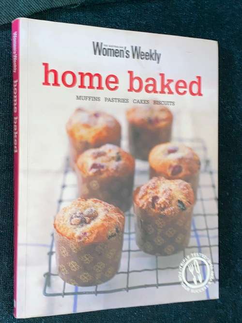 THE AUSTRALIAN WOMAN`S WEEKLY HOMEBAKED